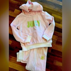 Girls 4T Light Pink velour Juicy sweatsuit